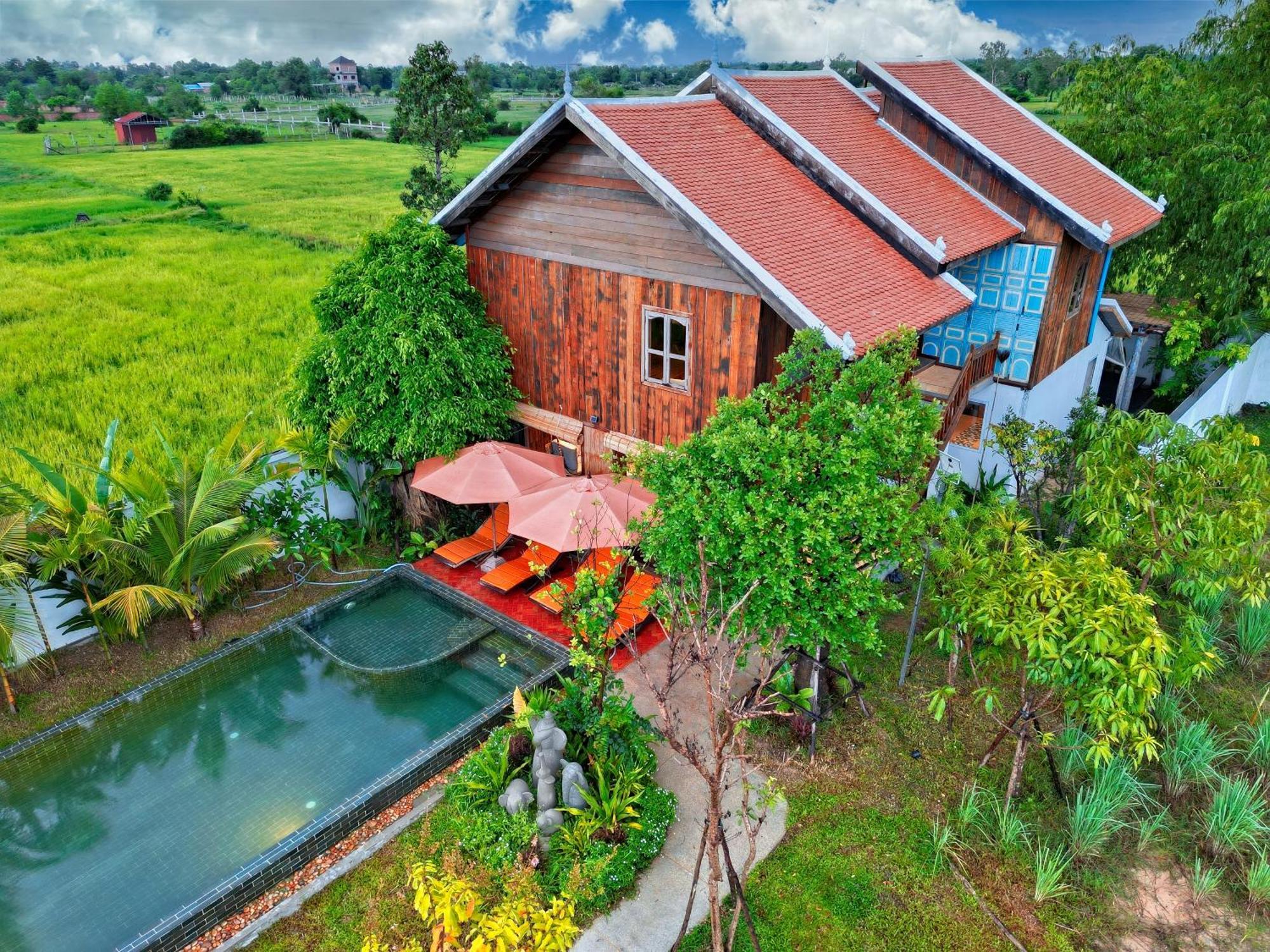 Isann Lodge Sziemreap Kültér fotó